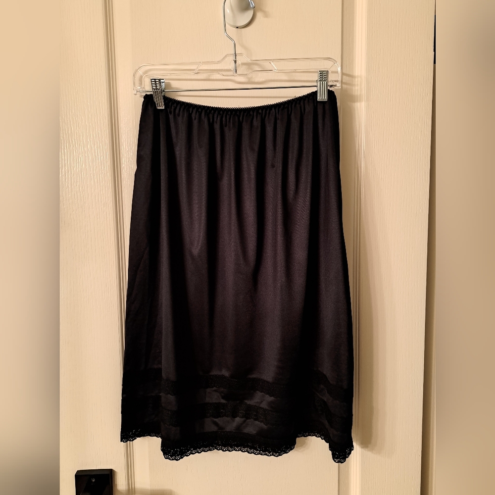 Ladies Black Under Slip